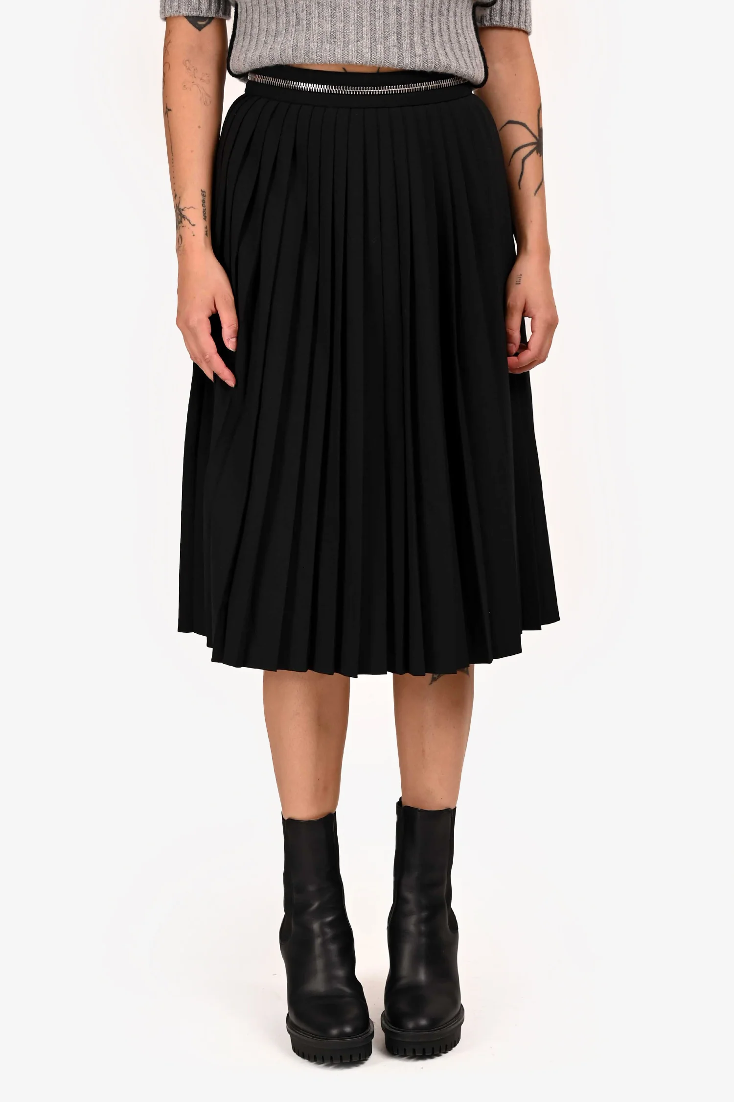 Givenchy 2014 Black Wool Zip Detail Pleated Midi Skirt Size 34