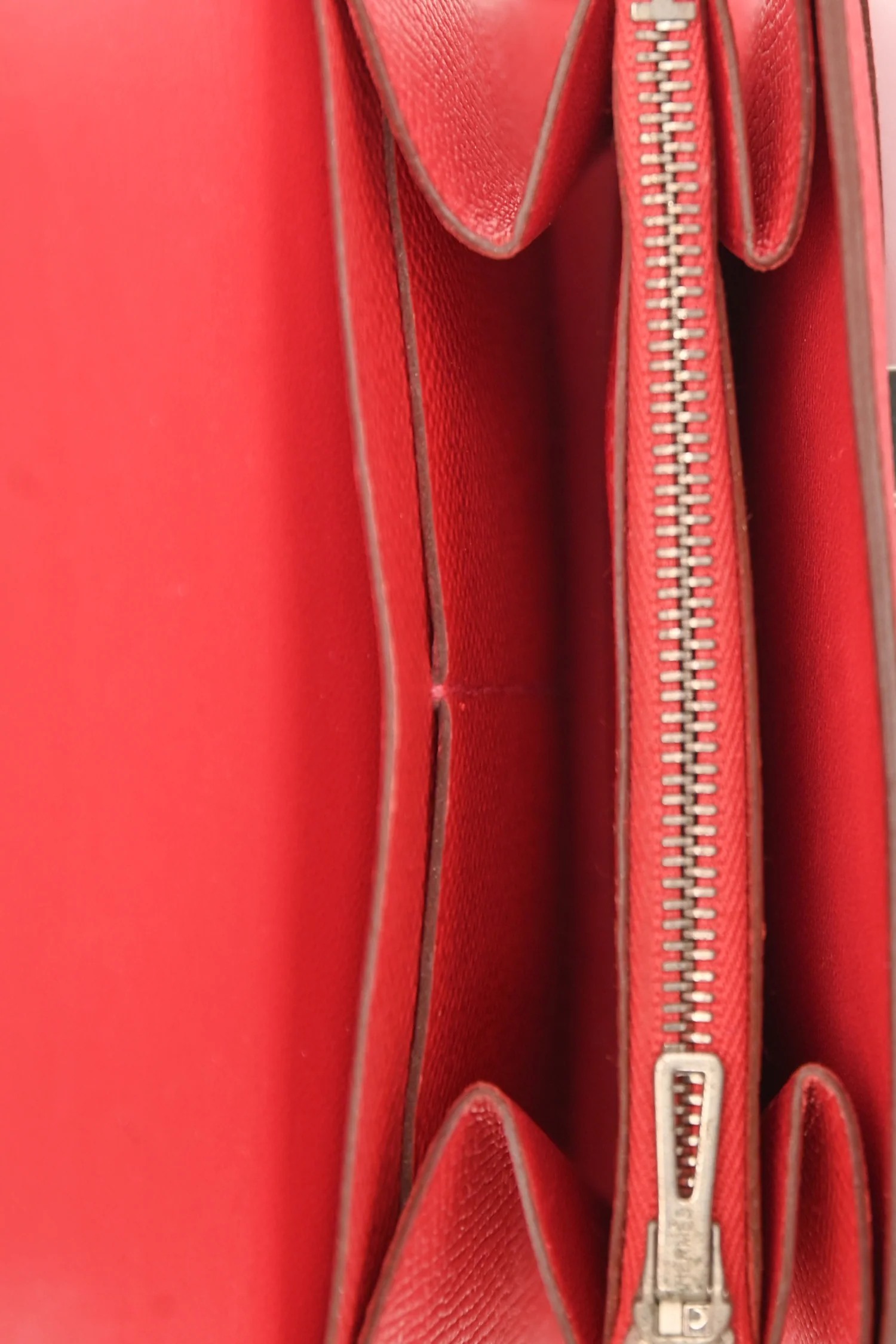 Hermès 2010 Red Epsom Leather Compact Constance Wallet