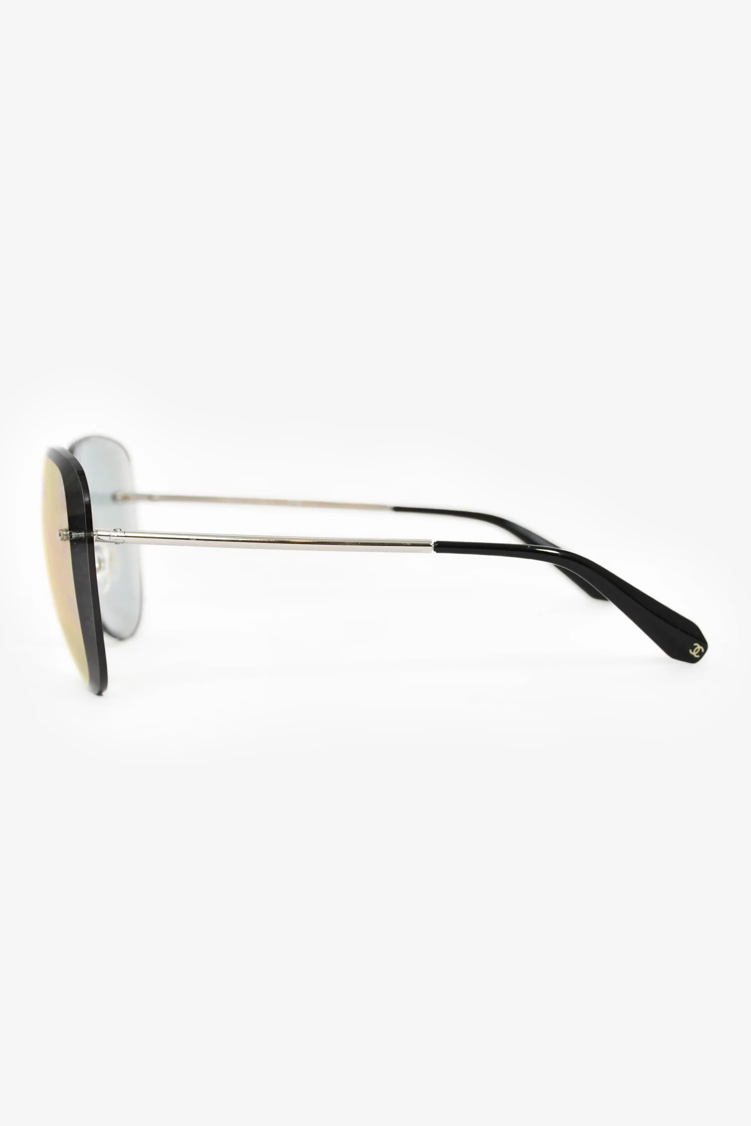 Pre-Loved Chanel™ Rimless Silver Tone 'Pilot' Sunglasses