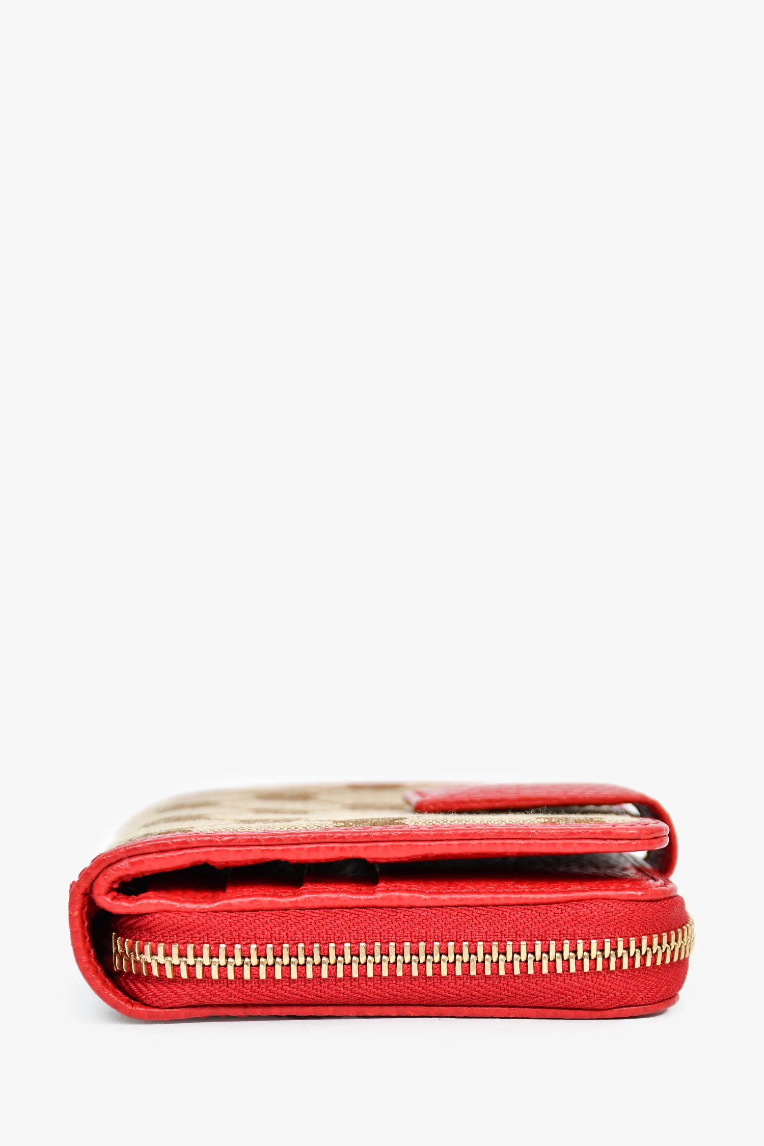 Gucci GG Supreme Canvas/Red Leather Compact Wallet