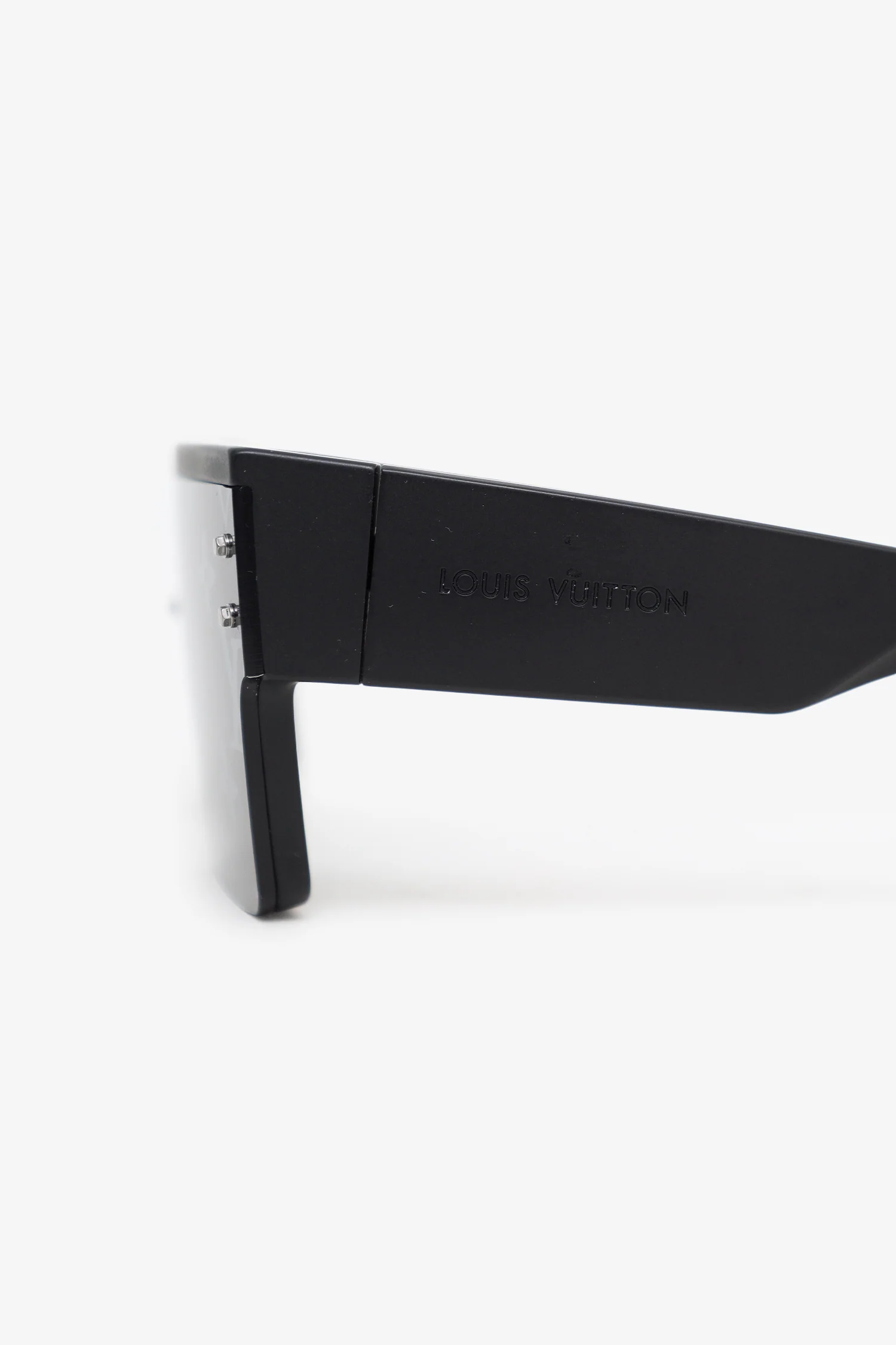 Louis Vuitton Black Metal LV Waimea Sunglasses