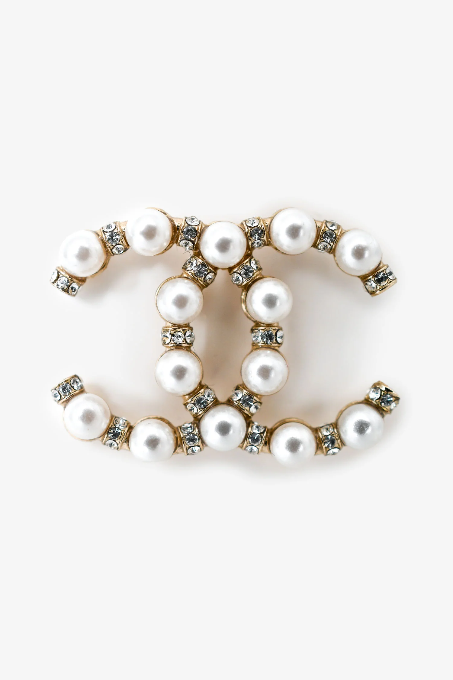 Pre-Loved Chanel™ Pearl/Rhinestone CC Stud Earrings