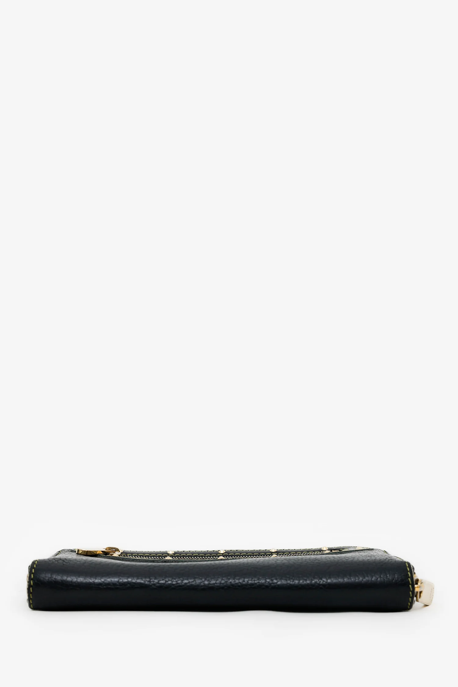 Louis Vuitton 2007 Black Leather Suhali Zippy Wallet