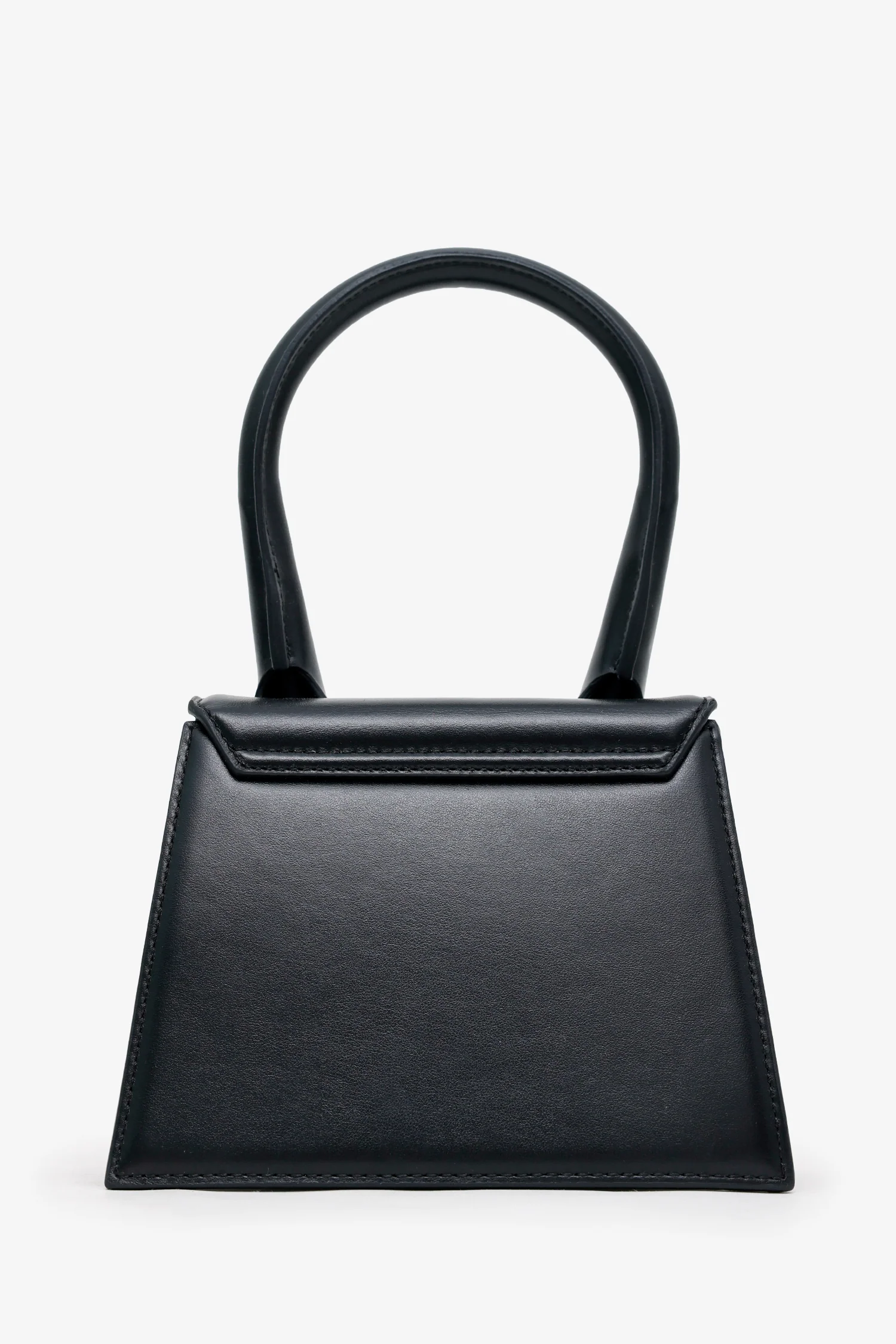 Jacquemus Black Leather 'Le Grand Chiquito' Shoulder Bag With Strap
