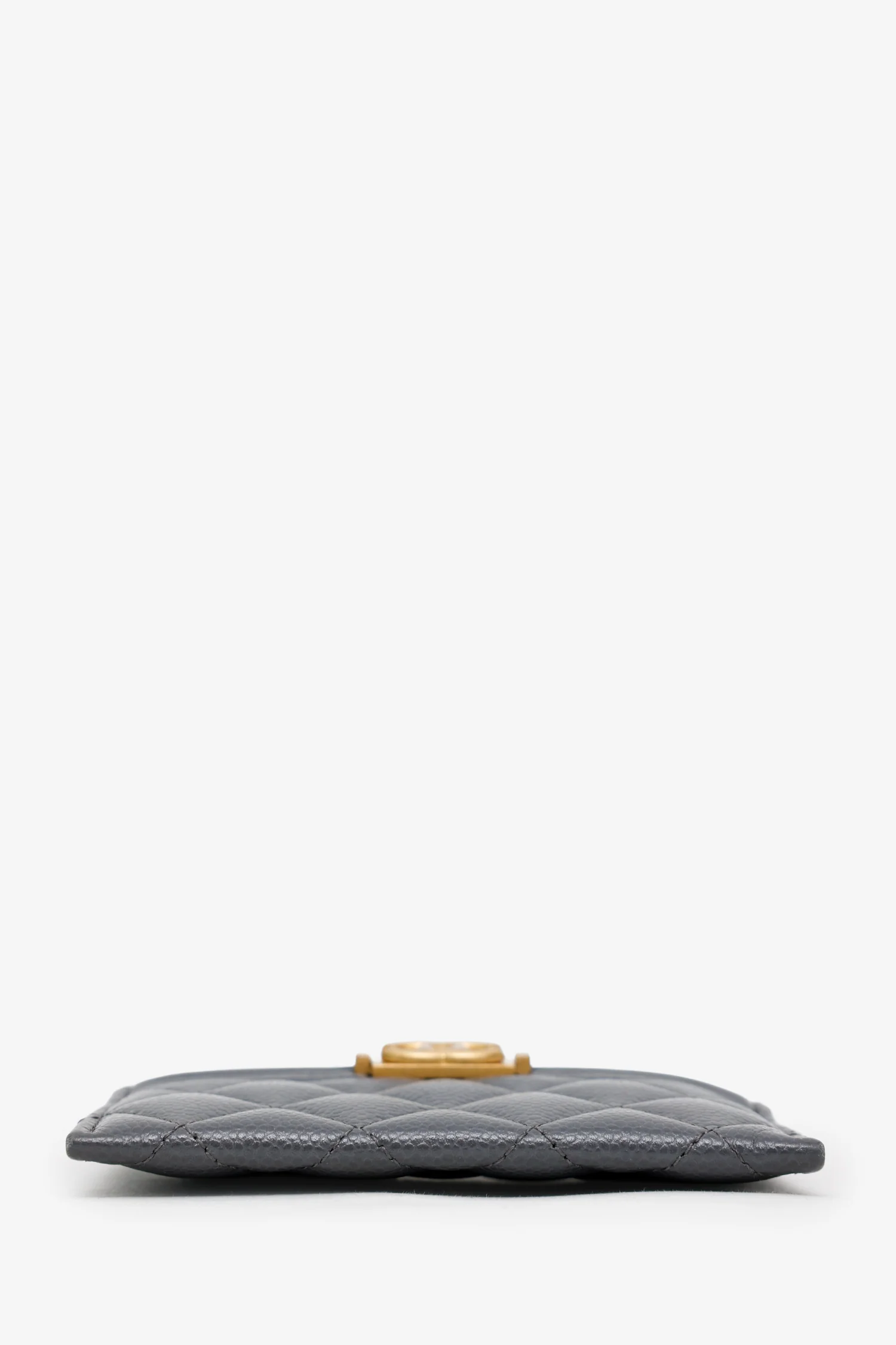 Pre-Loved Chanel™ Grey Quilted Caviar Boy Card Holder
